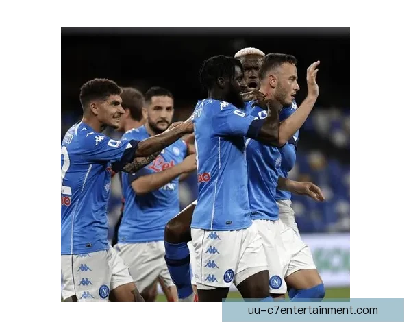 上海申花豪取三连胜跃居中超榜首 展现强势竞争力引发关注